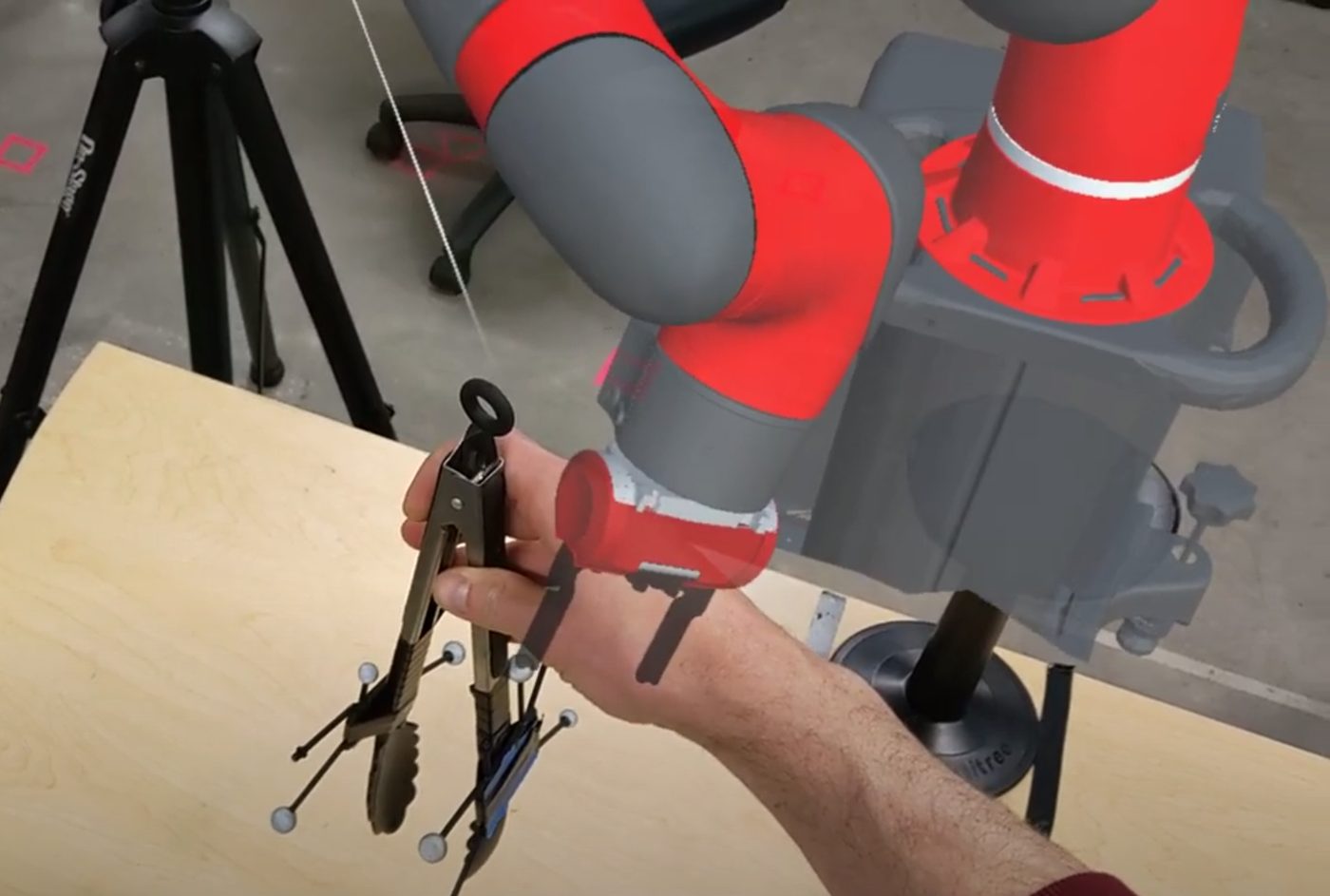 Key figure from the paper &ldquo;Augmented Reality and Proxy Grippers Improve Demonstration-based Robot Skill Learning&rdquo;
